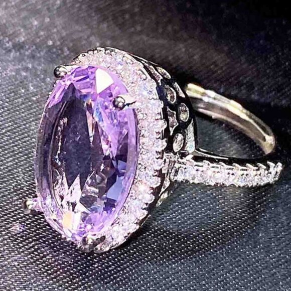 🎁925 Silver Plated Shining 4 Claws Oval Shaped CZ Ring, MARR9375 - Picture 2 of 3